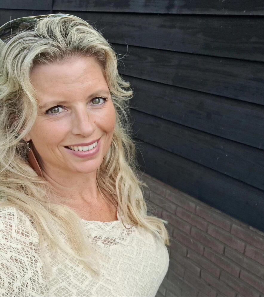 Vivianne van Laar